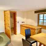 Domek alpejski Alpine - *