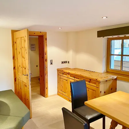 Chalet Alpine - *
