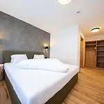 Chalet Alpine - *
